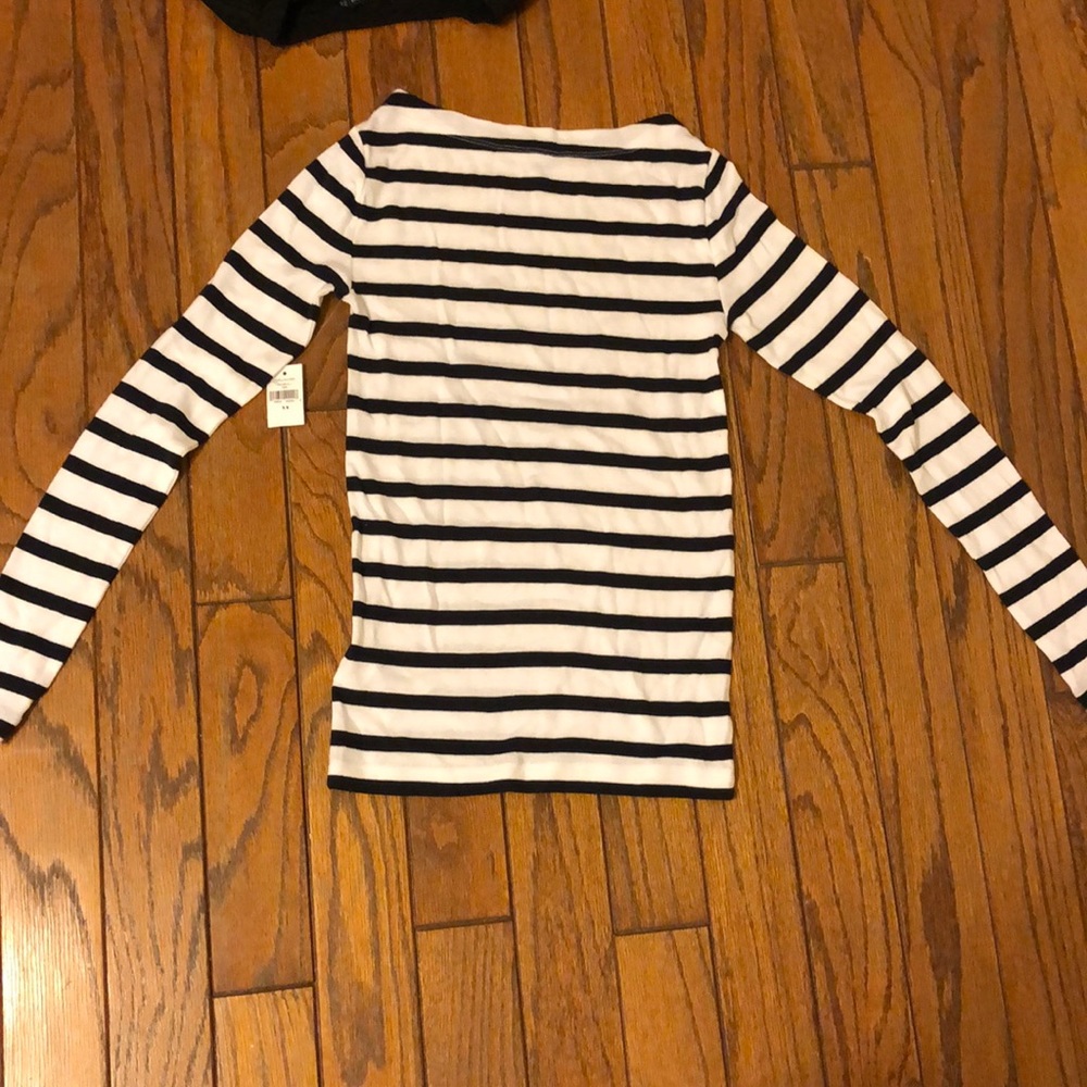 Striped long sleeve tee